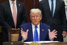 Trump Signs an Executive Order Lowering Prescription Drug Costs