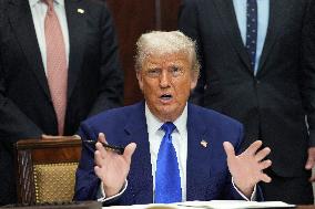 Trump Signs an Executive Order Lowering Prescription Drug Costs