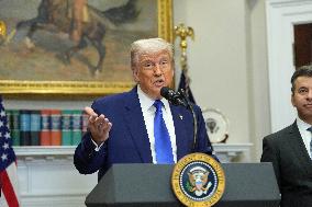 Trump Signs an Executive Order Lowering Prescription Drug Costs