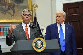 Trump Signs an Executive Order Lowering Prescription Drug Costs