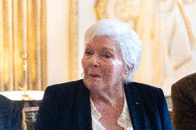Line Renaud donates her archives to the State - Paris AJ
