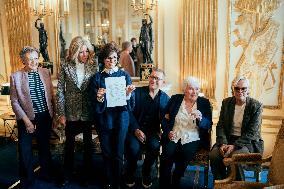 Line Renaud donates her archives to the State - Paris AJ