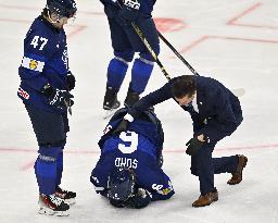 ICE HOCKEY WC FINLAND-SWEDEN