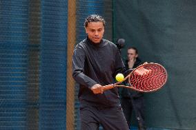 UNIQLO Spring-Summer 2025 Roger Federer Collection
