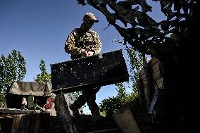 Ukrainian UAV pilots operate Domakha reconnaissance drone in Donetsk region