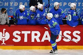 ICE HOCKEY WC SLOVENIA-LATVIA