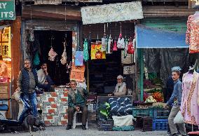 Truce Brings Calm to Kashmir - India