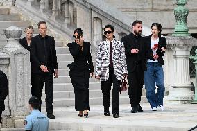 Kim Kardashian Leaves The Court - Paris