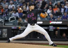 Baseball: Pirates vs. Mets