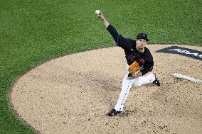 Baseball: Pirates vs. Mets