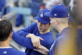 Baseball: Dodgers pitcher Sasaki goes on IL
