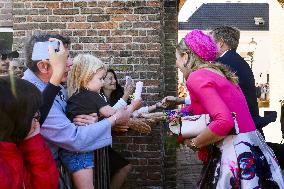 Royal Couple Visits Lopikerwaard and Vijfheerenlanden - Netherlands