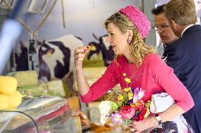 Royal Couple Visits Lopikerwaard and Vijfheerenlanden - Netherlands