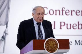 Mexico s President Claudia Sheinbaum Holds Briefing