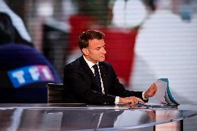 Emmanuel Macron on a special program of TF1 - Saint Denis