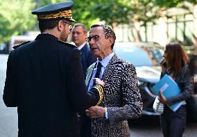 Emmanuel Macron visite l'Etat major interministériel de lutte contre la criminalité organisée (EMCO), à Nanterre