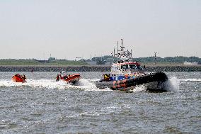 Princess Beatrix s Visit to Sea Rescue Society - Stellendam