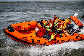 Princess Beatrix s Visit to Sea Rescue Society - Stellendam