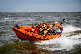 Princess Beatrix s Visit to Sea Rescue Society - Stellendam