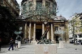 Vital Impulse - Andrea Roggi s Sculptures in Paris