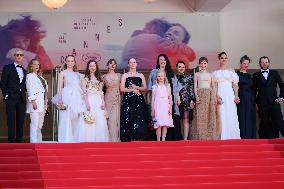 Sound Of Falling Red Carpet NG