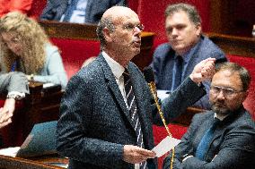 Questions to the government at the National Assembly - Paris RL