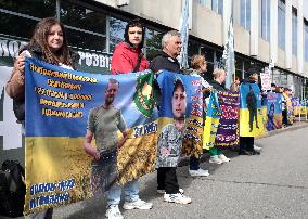 Rally in support of Ukrainian POWs at parliament in Kyiv