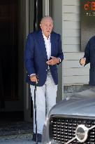 King Juan Carlos Leaves the Restaurant d'Berto - Spain