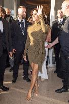 Cannes Eva Longoria is going out Hotel Martinez to attend a screening MP