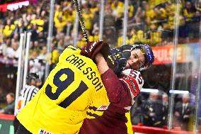 ICE HOCKEY WC LATVIA-SWEDEN