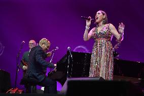 Pink Martini In Concert At The Accor Arena - Paris