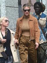Michelle Hunziker Out - Milan