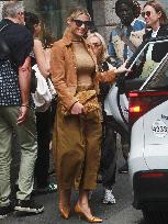 Michelle Hunziker Out - Milan