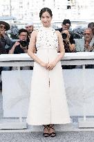 Cannes - A Pale View of Hills photocall DN