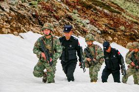 Border Patrol in Altay