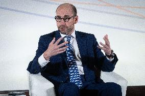 Global Markets Conference Attended by Emmanuel Macron - Paris