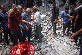At Least 65 Palestinians Killed in Israeli Air Strikes - Gaza