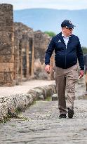 Albert Of Monaco Visits Pompeii - Italy