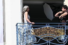 Cannes - Andy MacDowell On Hotel Martinez Balcony