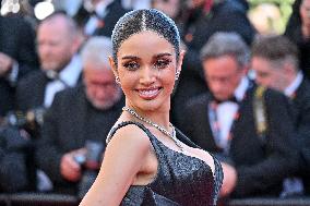 Cannes Dossier 137 Screening JR