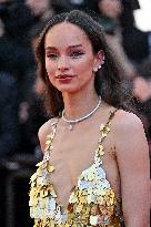 Cannes Dossier 137 Screening JR