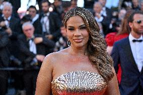 Cannes Dossier 137 Screening JR