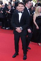 Cannes Dossier 137 Screening JD