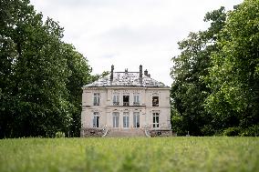 Karl Lagerfeld's house - Louveciennes AJ
