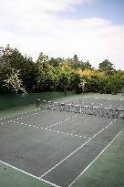 Karl Lagerfeld's house - Louveciennes AJ