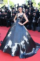 Cannes Dossier 137 Premiere AM