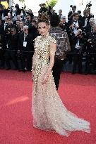 Cannes - Dossier 137 Red Carpet DN