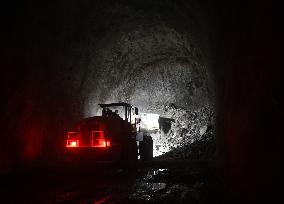 Rujin-Meizhou Railway Construction in Ganzhou