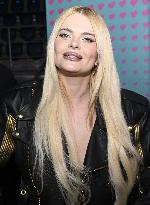 Pääseekö Suomen euroviisuedustaja lauantain finaaliin?