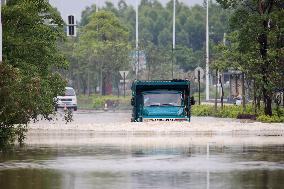 Rainstorm Red Alert in Liuzhou